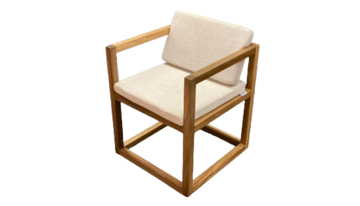Solid wood frame lounge chair